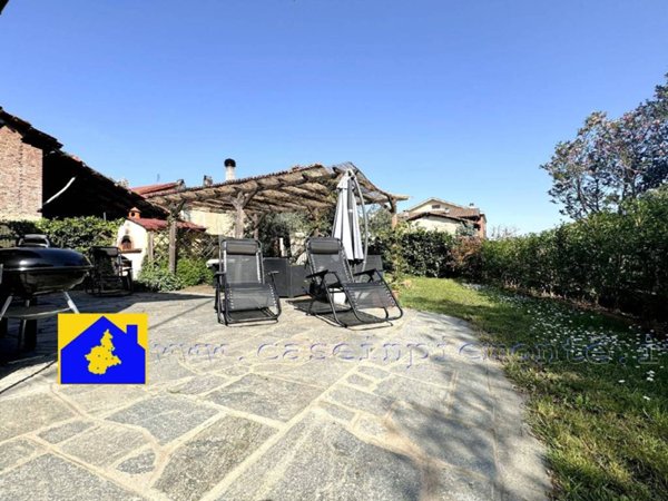 casa indipendente in vendita a Val della Torre