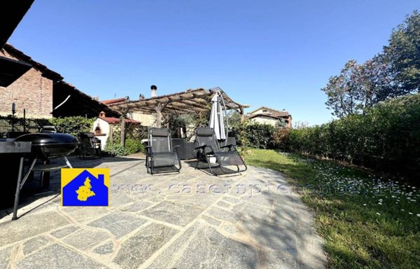 casa indipendente in vendita a Val della Torre