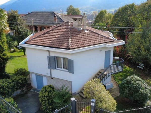 casa indipendente in vendita a Val della Torre