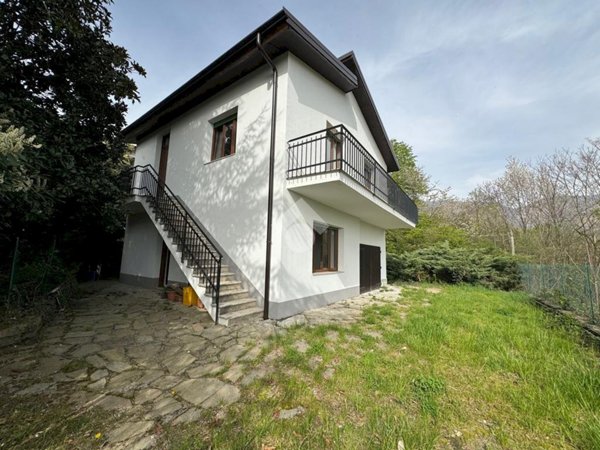casa indipendente in vendita a Val della Torre