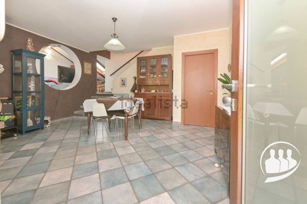 casa indipendente in vendita a Val della Torre