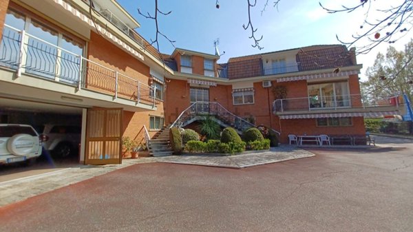 casa indipendente in vendita a Val della Torre