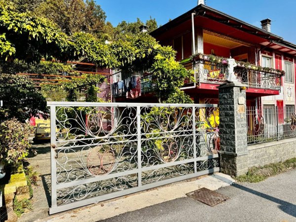 casa indipendente in vendita a Val della Torre
