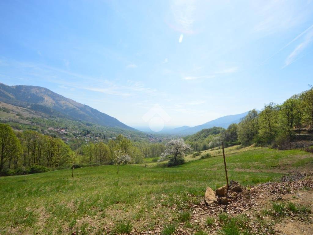 terreno agricolo in vendita a Val della Torre