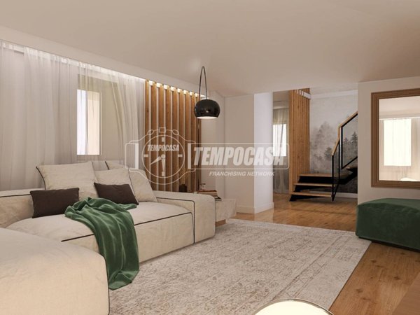 casa indipendente in vendita a Val della Torre