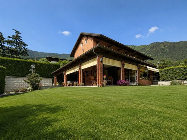 casa indipendente in vendita a Val della Torre