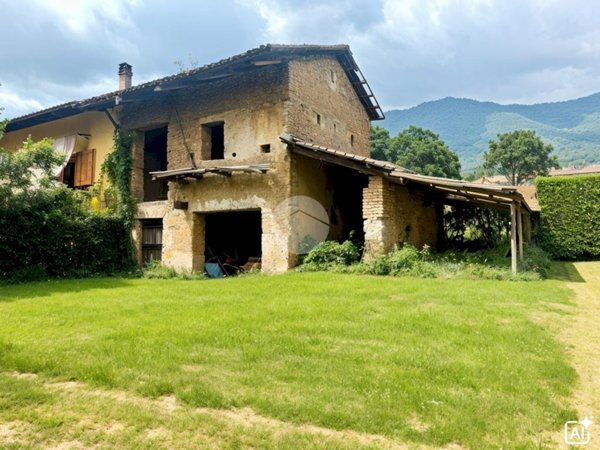 appartamento in vendita a Val della Torre