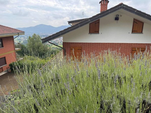 casa indipendente in vendita a Valgioie