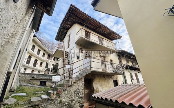 appartamento in vendita a Valgioie