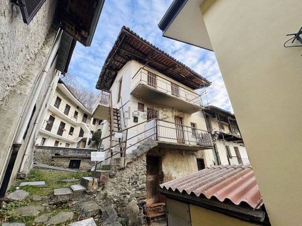 appartamento in vendita a Valgioie