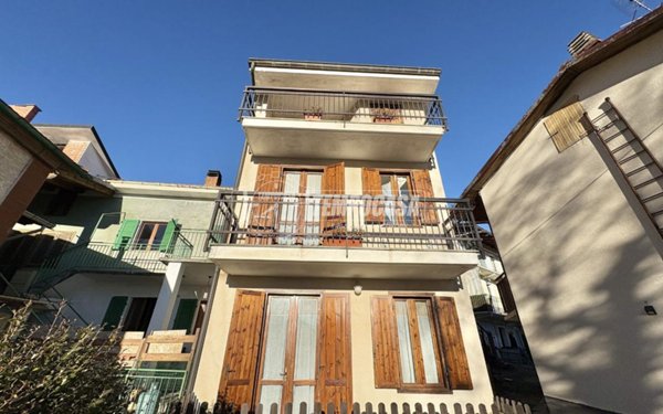 casa indipendente in vendita a Valgioie