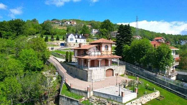 casa indipendente in vendita a Valgioie
