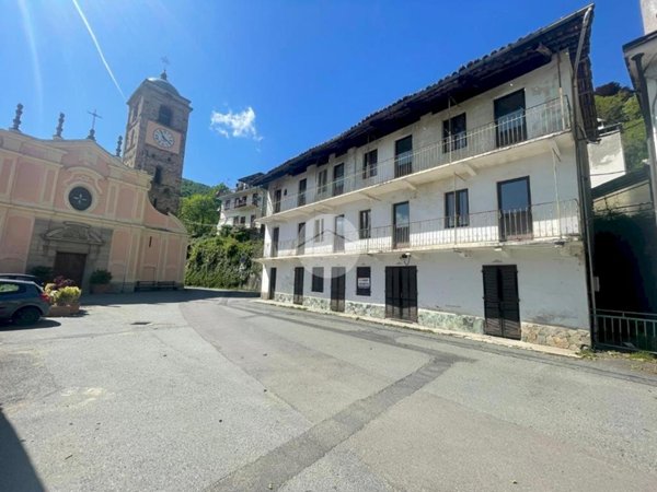 casa semindipendente in vendita a Valgioie