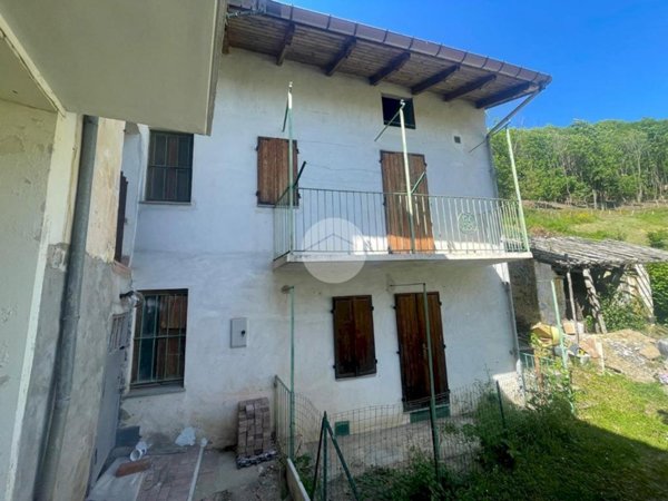 casa semindipendente in vendita a Valgioie