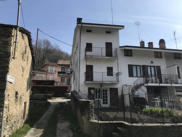 casa indipendente in vendita a Valgioie