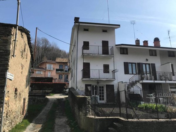 casa semindipendente in vendita a Valgioie