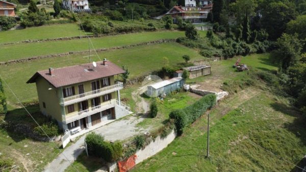 casa indipendente in vendita a Valgioie