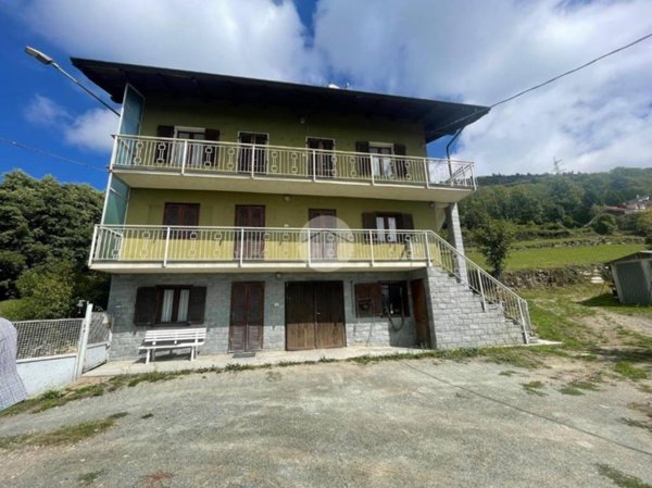 casa indipendente in vendita a Valgioie