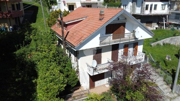 casa indipendente in vendita a Valgioie