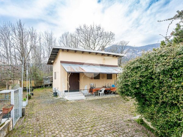 casa indipendente in vendita a Vallo Torinese