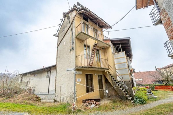 casa indipendente in vendita a Vallo Torinese