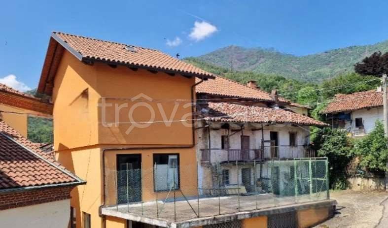 negozio in vendita a Vallo Torinese in zona Spagna
