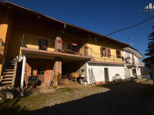 casa indipendente in vendita a Valperga