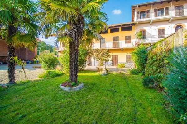 casa indipendente in vendita a Valperga