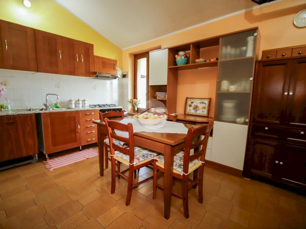 casa indipendente in vendita a Valperga