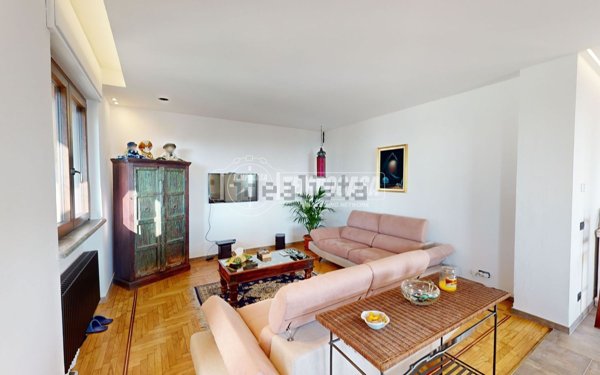 casa indipendente in vendita a Valperga