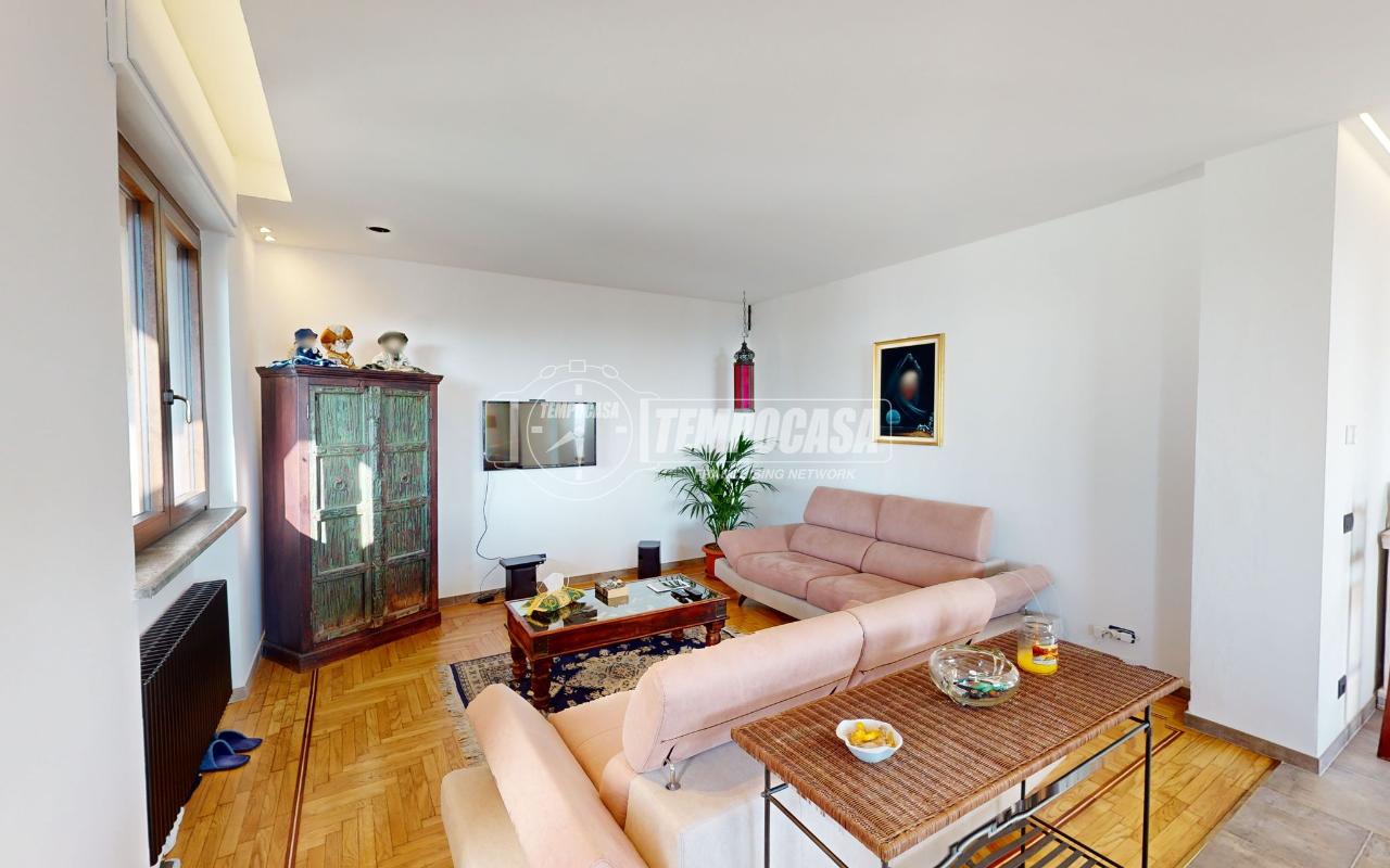 casa indipendente in vendita a Valperga