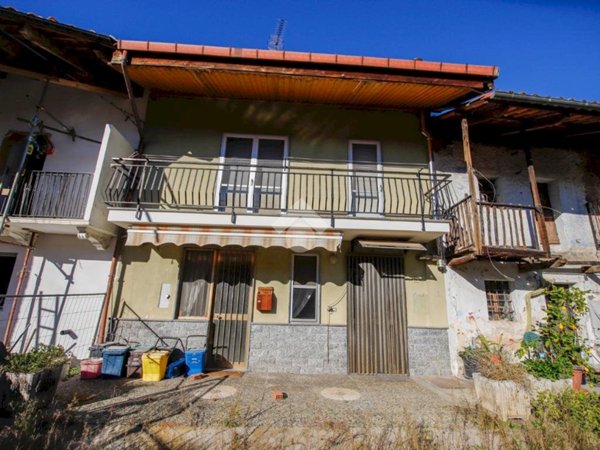 casa semindipendente in vendita a Valperga