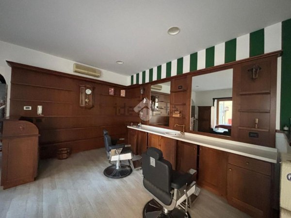 negozio in vendita a Valperga