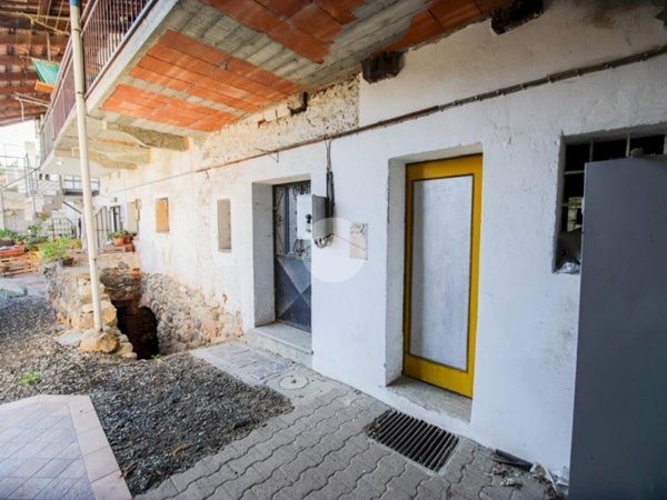 casa semindipendente in vendita a Valperga