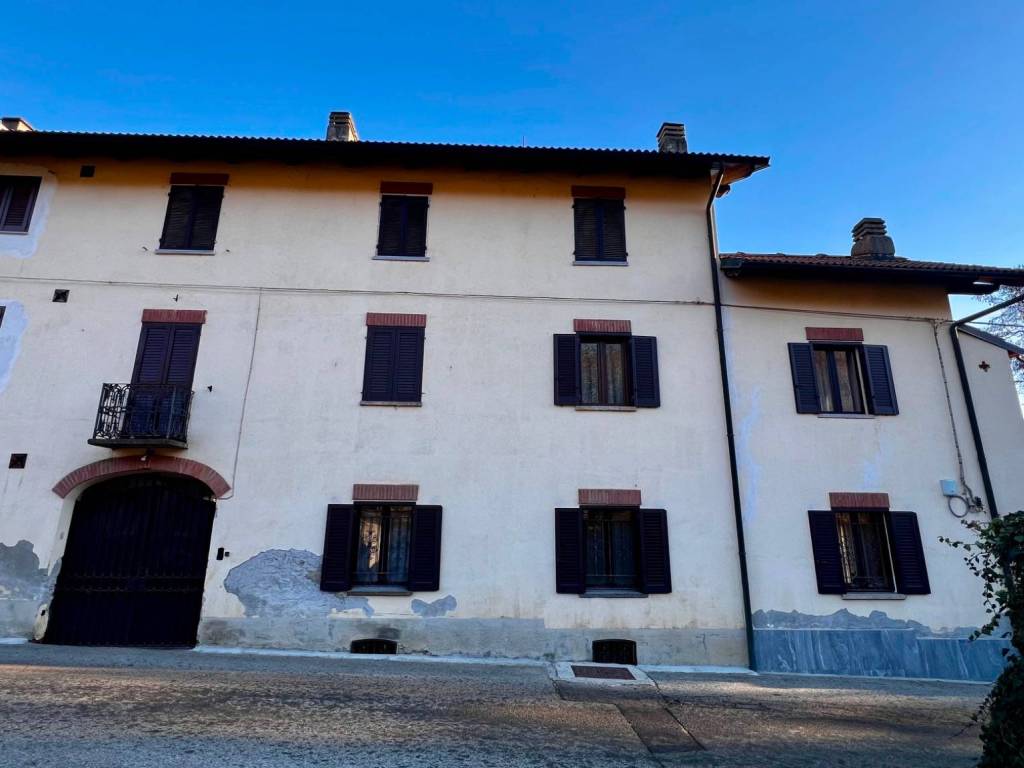 casa indipendente in vendita a Valperga