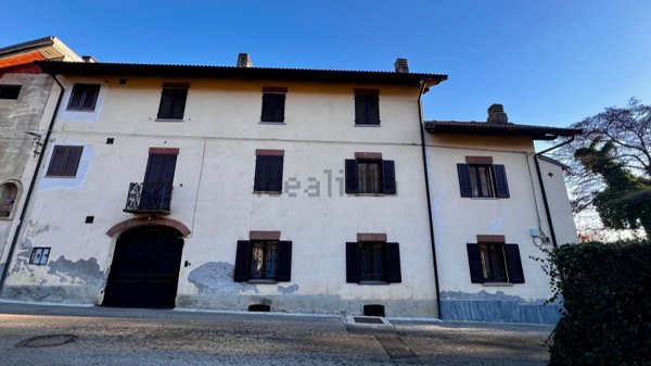 casa indipendente in vendita a Valperga