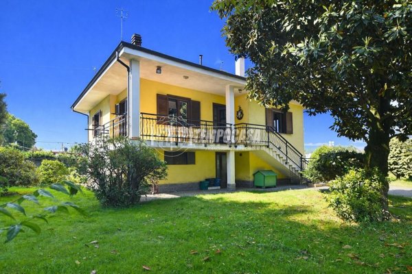 casa indipendente in vendita a Valperga