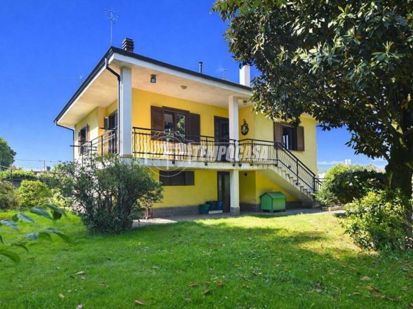 casa indipendente in vendita a Valperga