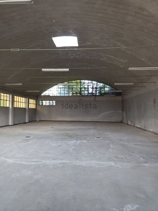 locale di sgombero in vendita a Valperga