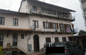 casa indipendente in vendita a Valperga
