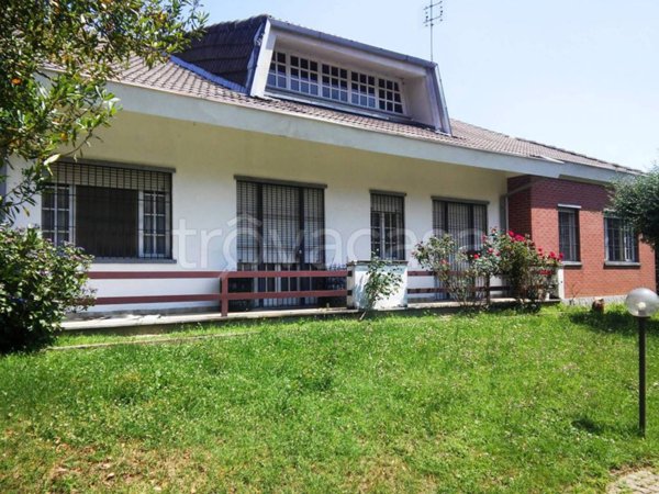 casa indipendente in vendita a Valperga
