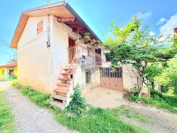 casa indipendente in vendita a Varisella in zona Ramai