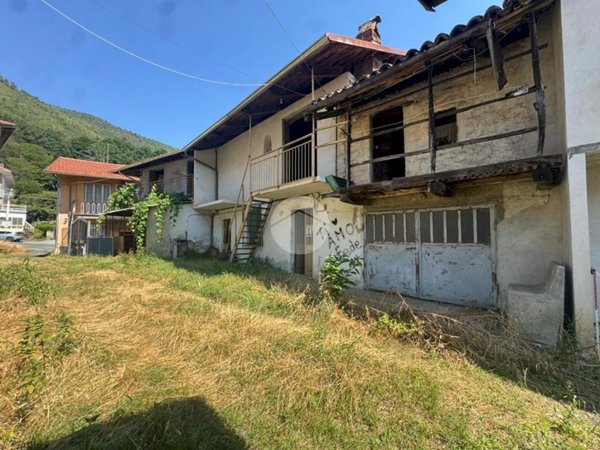 casa semindipendente in vendita a Varisella