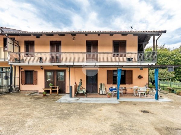 casa semindipendente in vendita a Varisella in zona Ramai