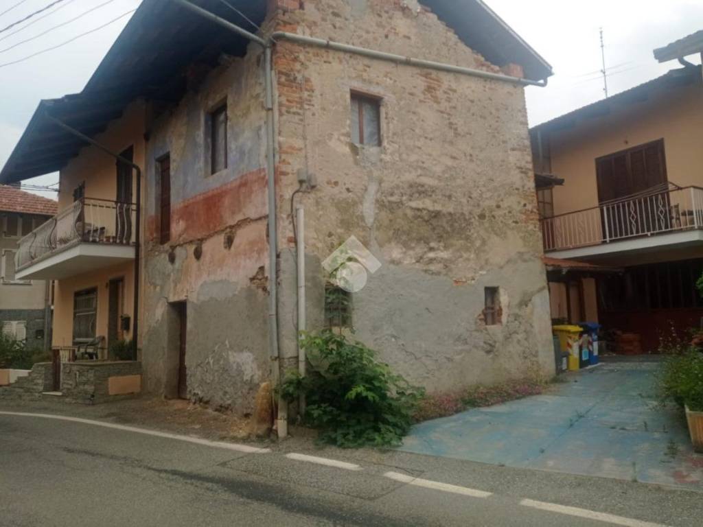 casa semindipendente in vendita a Vauda Canavese