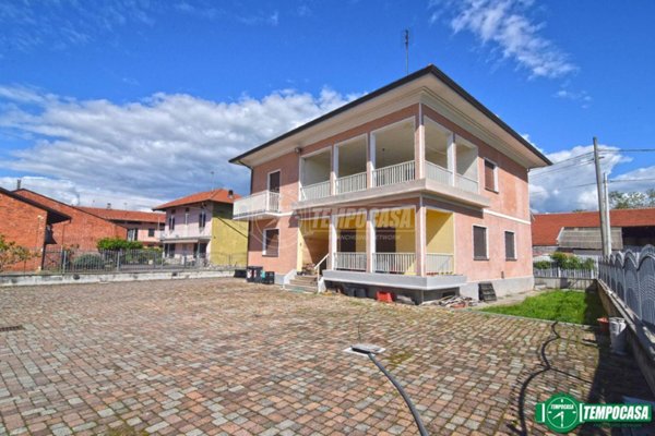casa indipendente in vendita a Vauda Canavese