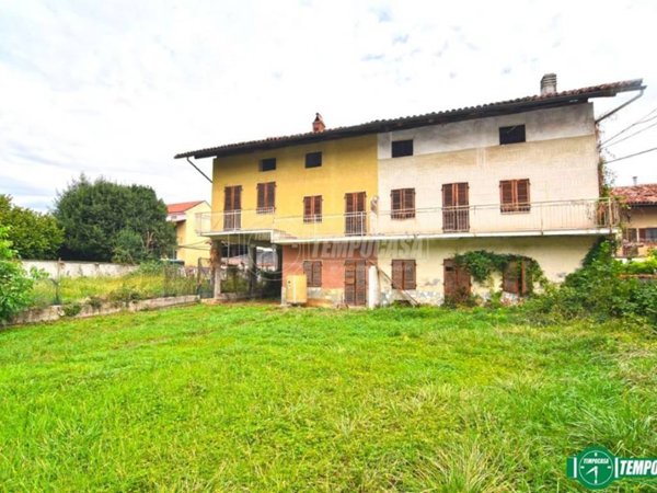 casa indipendente in vendita a Vauda Canavese