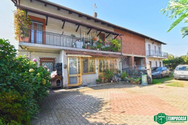 casa indipendente in vendita a Vauda Canavese