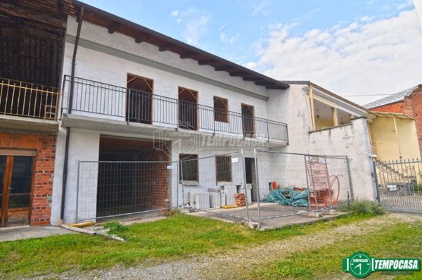 casa indipendente in vendita a Vauda Canavese
