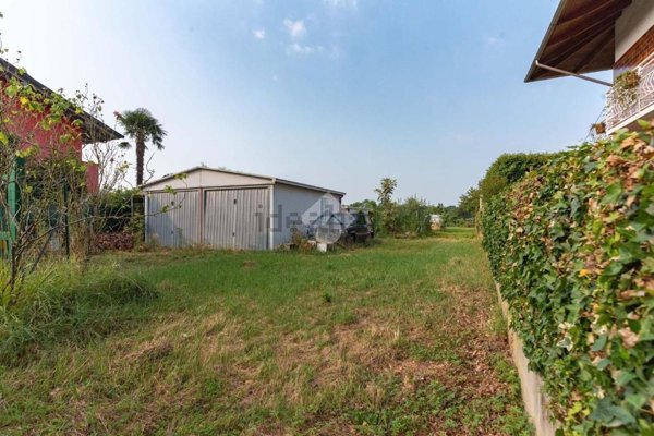 casa indipendente in vendita a Vauda Canavese